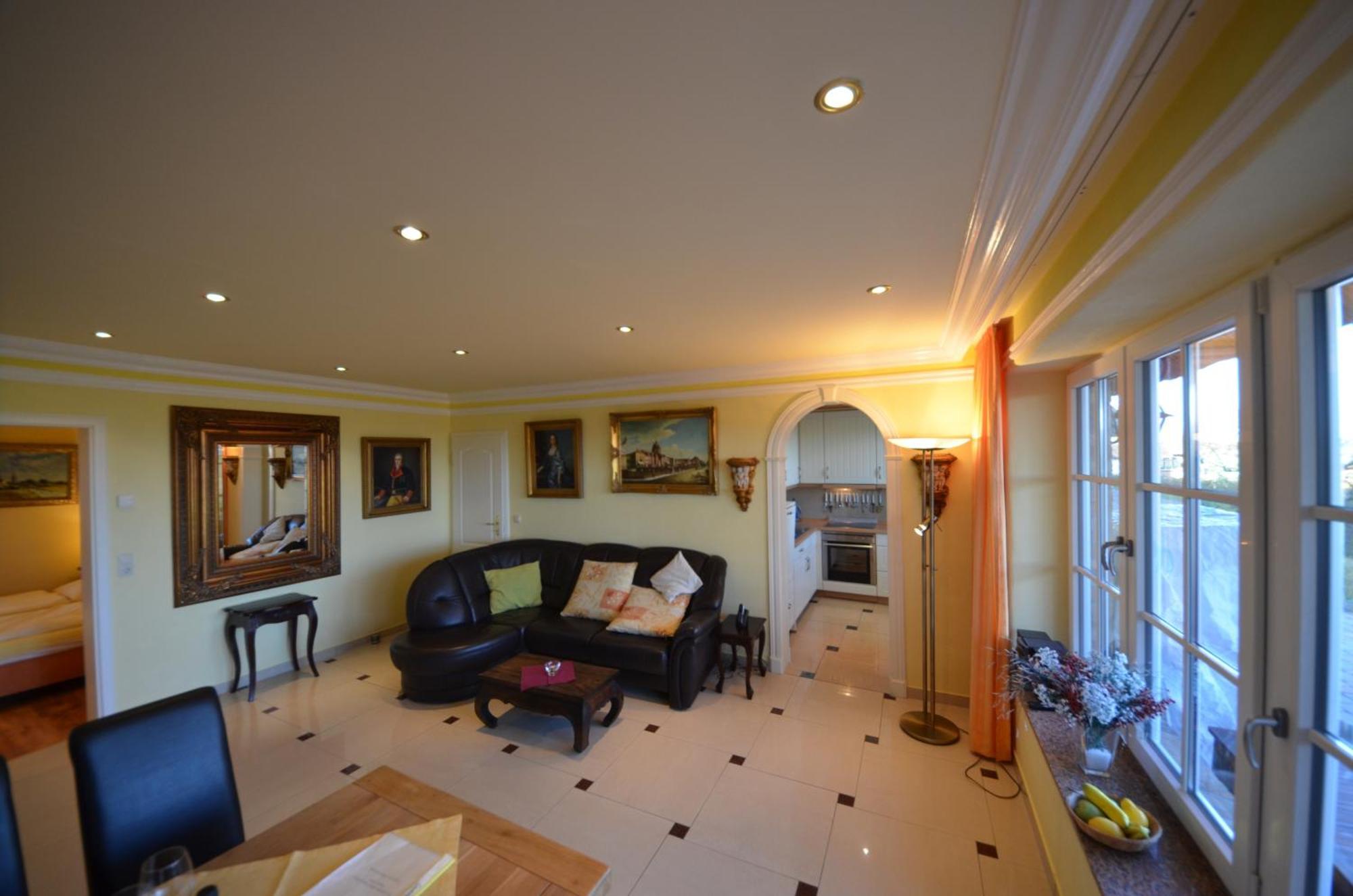 Reet Hausteile Sonnenkliff Und Kamp Apartment Gager Bilik gambar