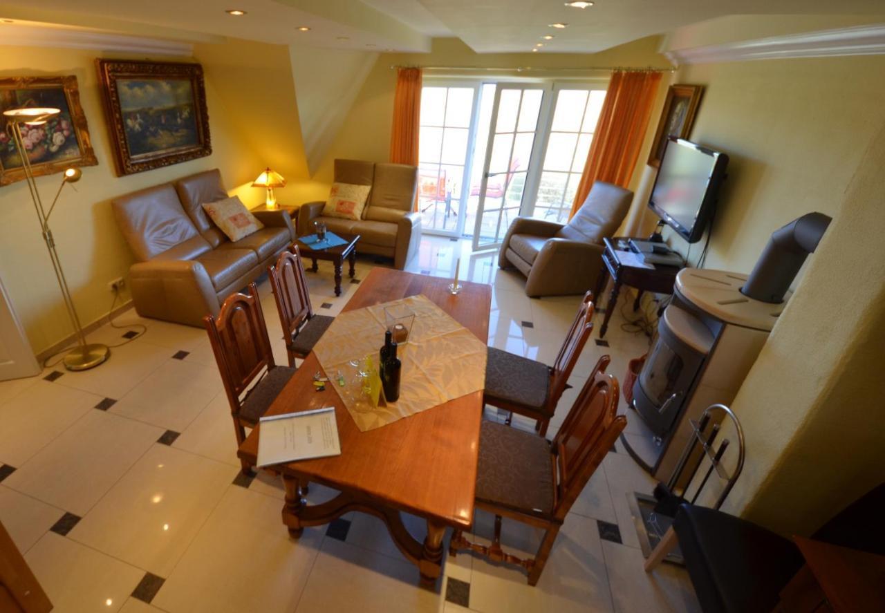 Reet Hausteile Sonnenkliff Und Kamp Apartment Gager Luaran gambar